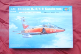 Trumpeter 01636 Chinese JL-8/K-8 Karakorum