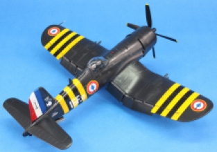 Italeri 048 Corsair F4U-7 Navy Fighter