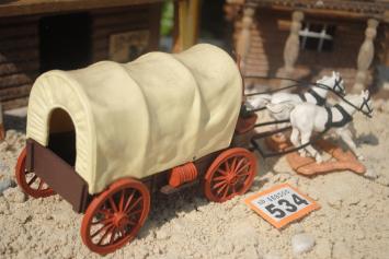 Timpo Toys O.534 Covered wagon with coachman, 2nd version