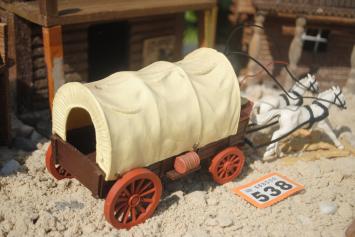 Timpo Toys O.538 Covered wagon with coachman, 2nd version