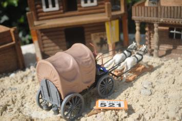 Timpo Toys O.521 Covered wagon with coachman and Union Army Soldier / US 7th Cavalry, 2nd version