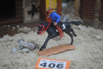 Timpo Toys O.406 Cowboy riding 2nd version