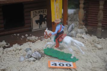 Timpo Toys O.400 Cowboy riding 3rd version