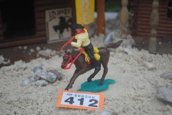 Timpo Toys O.412 Cowboy riding on horse 2nd version