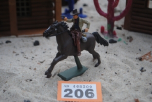 Britains Toys O.206 Cowboy riding on horse