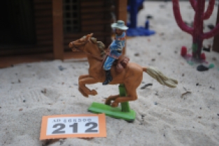 Britains Toys O.212 Cowboy riding on horse