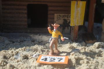 Timpo Toys O.427 Cowboy Standing 2nd version