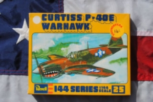Revell H-1025 Curtiss P-40E Warhawk