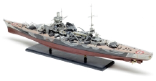 Dragon 1040 SCHARNHORST 1943 German Battlecruiser'