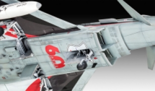 Revell 03848 EUROFIGHTER TYPHOON 'BARON SPIRIT'