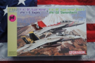 Dragon 4620 F/A-18E Super Hornet VFA-115 'Eagles' & F/A-18F Super Hornet Block 2 VFA-102 'Diamondbacks'