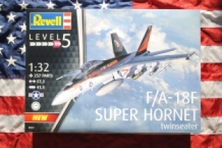 Revell 03847 F/A-18F Super Hornet 'twinseater'