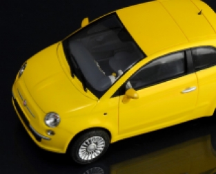 Italeri 3647 FIAT 500 '2007'