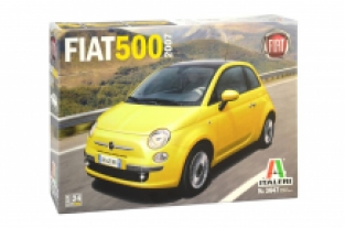 Italeri 3647 FIAT 500 '2007'