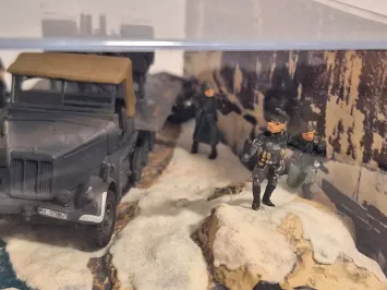 Atlas BN42 Flakvierling Sd.Kfz. 7/1 with Sd.Ab.51 TRAILER diorama 
