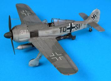 Dragon 5569 Focke-Wulf Fw190A-5/U-14 with Torpedo