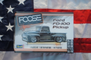 Revell 85-4426 Ford FD-100 Pickup 'FOOSE Design'