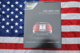 Revell 01031 FORD SHELBY GT500 'Revell Adventskalender'