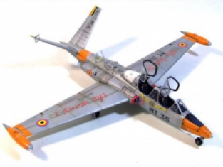 AMK 88004 Fouga CM.170 Magister