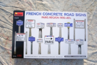 Mini Art 35659 FRENCH CONCRETE ROAD SIGNS. PARIS REGION 1930-40’s