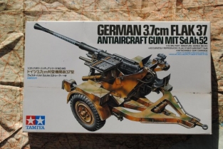 Tamiya 35145 German 3.7cm FLAK 37 Anti-Aircraft Gun with Sd.Ah.52 