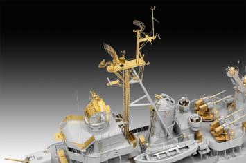 Revell 05179 German Destroyer Class 119 (Z1/Z5) Platinum Edition using metal parts