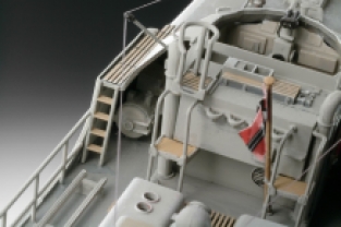 Revell 05162 German Fast Attack Craft S-100 CLASS