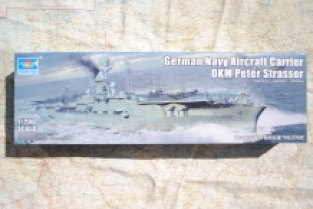Trumpeter 06710 German Navy Aircraft Carrier DKM Peter Strasser
