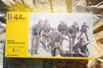 Heller 49606 GERMAN PANZERGRENADIERS WWII