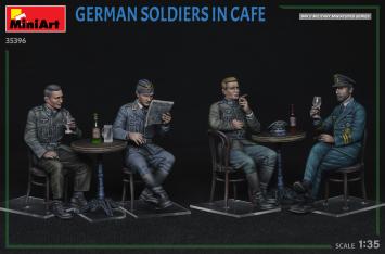 MiniArt 35396 German Soldiers in Cafe