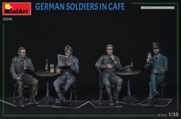 MiniArt 35396 German Soldiers in Cafe