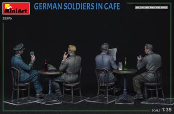 MiniArt 35396 German Soldiers in Cafe