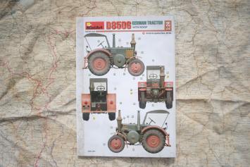 MiniArt 24010 GERMAN TRACTOR D8506 WITH ROOF