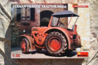 Mini Art 38041 German Traffic Tractor D8532