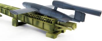Modelcollect UA72033 Duitse V1-raketlanceerpositie uit de Tweede Wereldoorlog