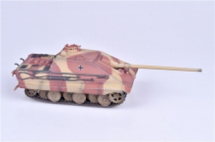 ModelCollect AS72132 German WWII E-50 Jagdpanzer with 105mm gun, 1946 
