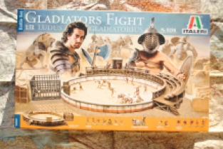 Italeri 6196 GLADIATORS FIGHT 'Ludus Gladiatorius'