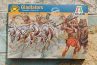 Italeri 6062 Gladiators I Century BC - I Century AD