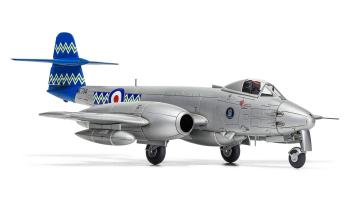 Airfix A04064 Gloster Meteor F.8