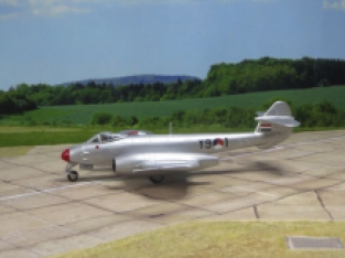 FROG F200 Gloster Meteor F.Mk.IV