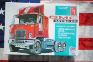 AMT 1140 GMC ASTRO 95 Truck Tractor