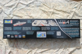 Revell 05164 GRAF ZEPPELIN German Aircraft Carrier