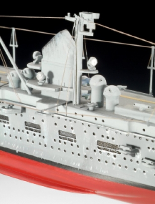 Revell 05055 German Aircraft Carrier GRAF ZEPPELIN