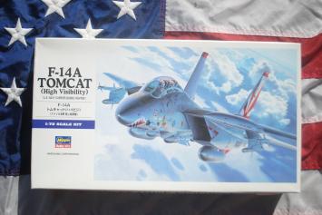 Hasegawa 00533 / E3 Grumman F-14A Tomcat (High Visibility)