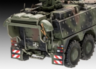 Revell 03283 GTK Boxer Command Post NL