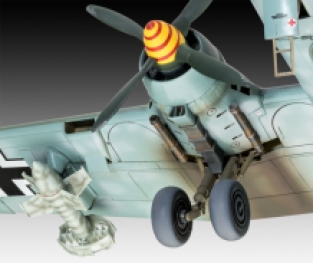 Revell 03913 Heinkel He177 A-5 