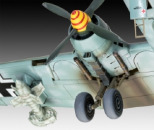 Revell 03913 Heinkel He177 A-5 