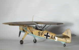 Revell 04398 Henshel Hs-126 A-1