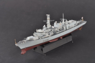 Trumpeter 04545 HMS TYPE 23 Frigate - Montrose F236