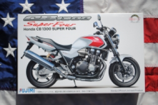 Fujimi 141503 Honda CB 1300 SUPER FOUR